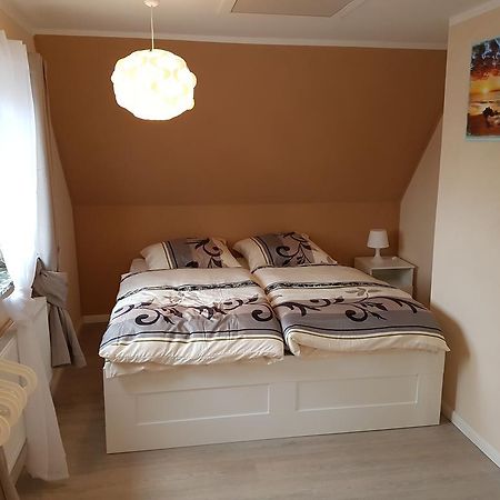 Ferienhaus Am Hasselberg Husum Husum  Ngoại thất bức ảnh